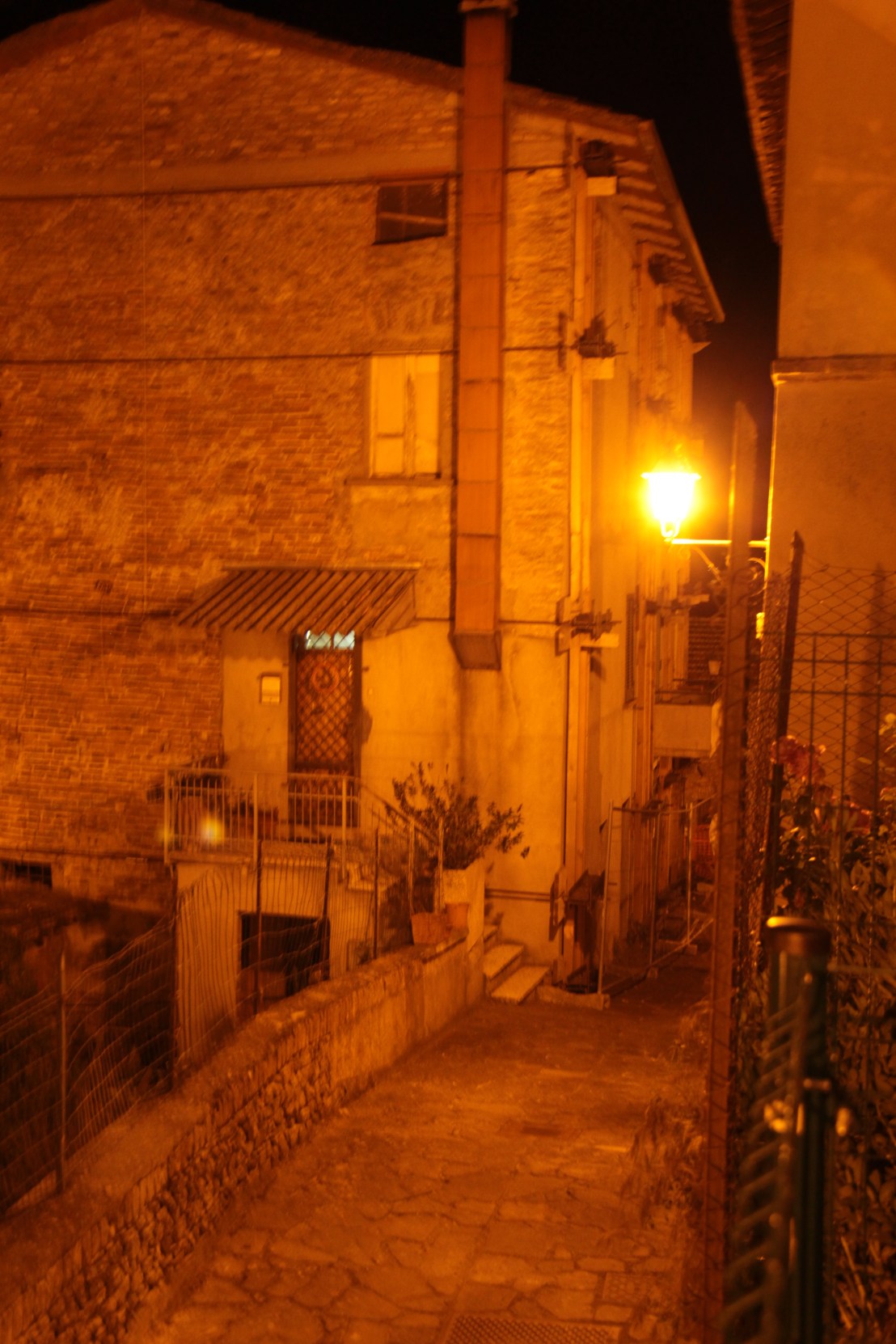 6ED72C79-E625-4241-907C-E72A5C0BBCE5