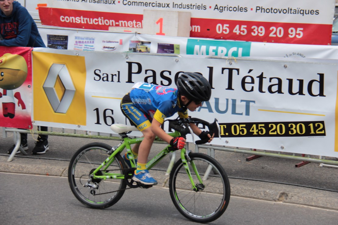 8606B32D-3CF9-4C2D-A389-903DD2F2AC77