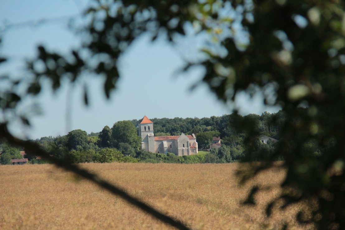 B330C304-7B6A-4027-AE73-780541025231