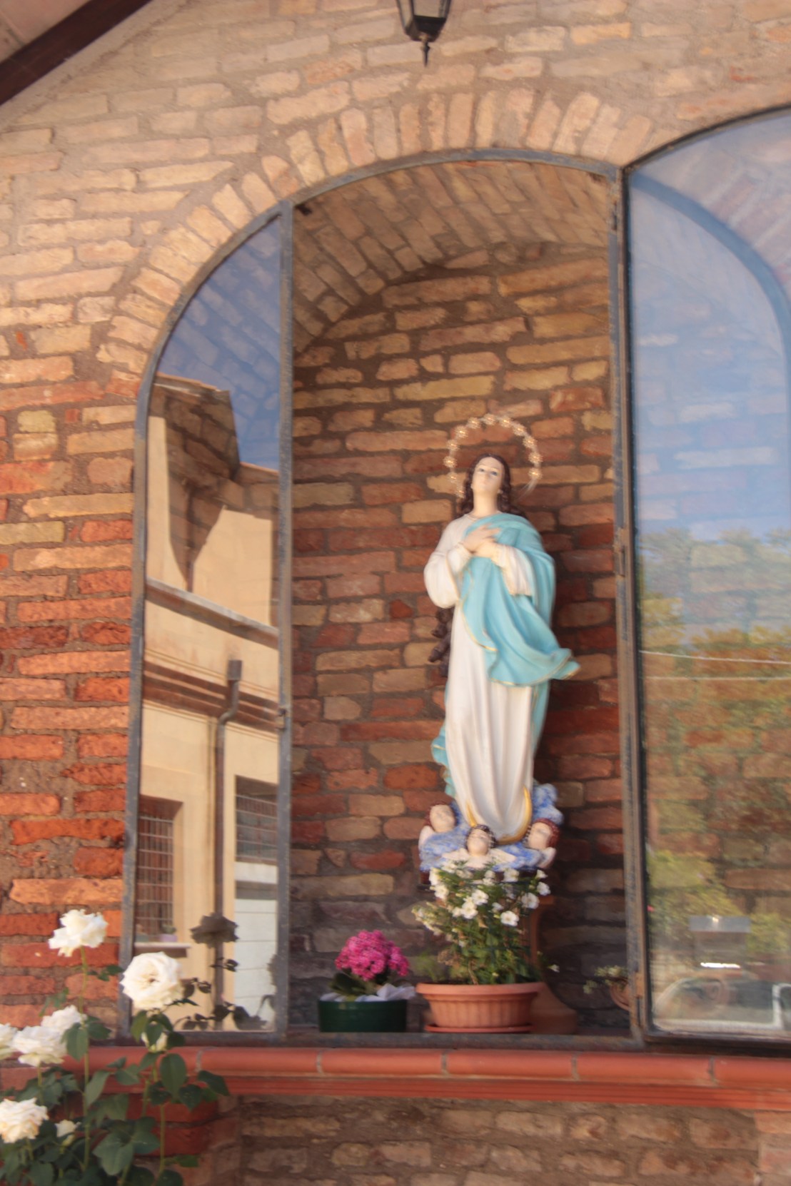 FBD66BA7-FF97-41C3-AC4F-C776CBF75BAA