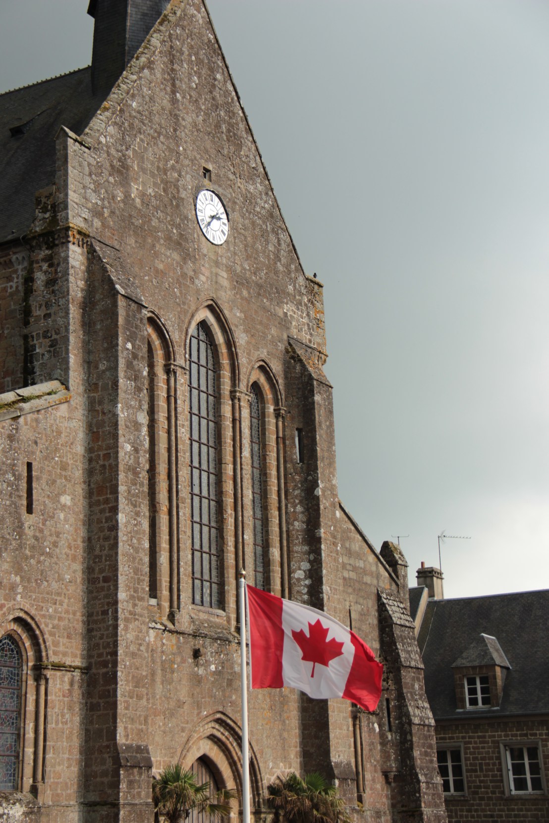 D46DAA06-A3A7-4E21-85BC-FDEBD79CB83B