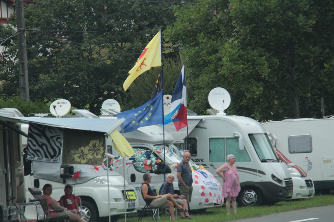 EFAC5C8C-EBD5-4C9A-BFA9-2372C587D718