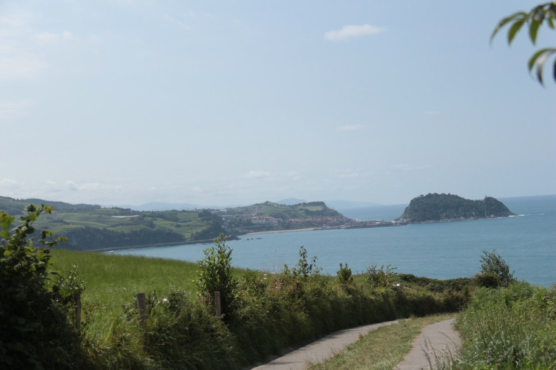 12DC7BCF-8235-492E-A2C1-8755E3C400DA