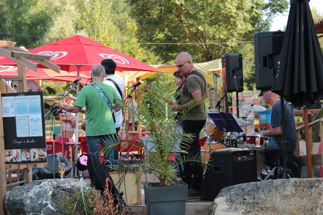 87D2510B-8FF0-44C6-B549-6ED669501DE3