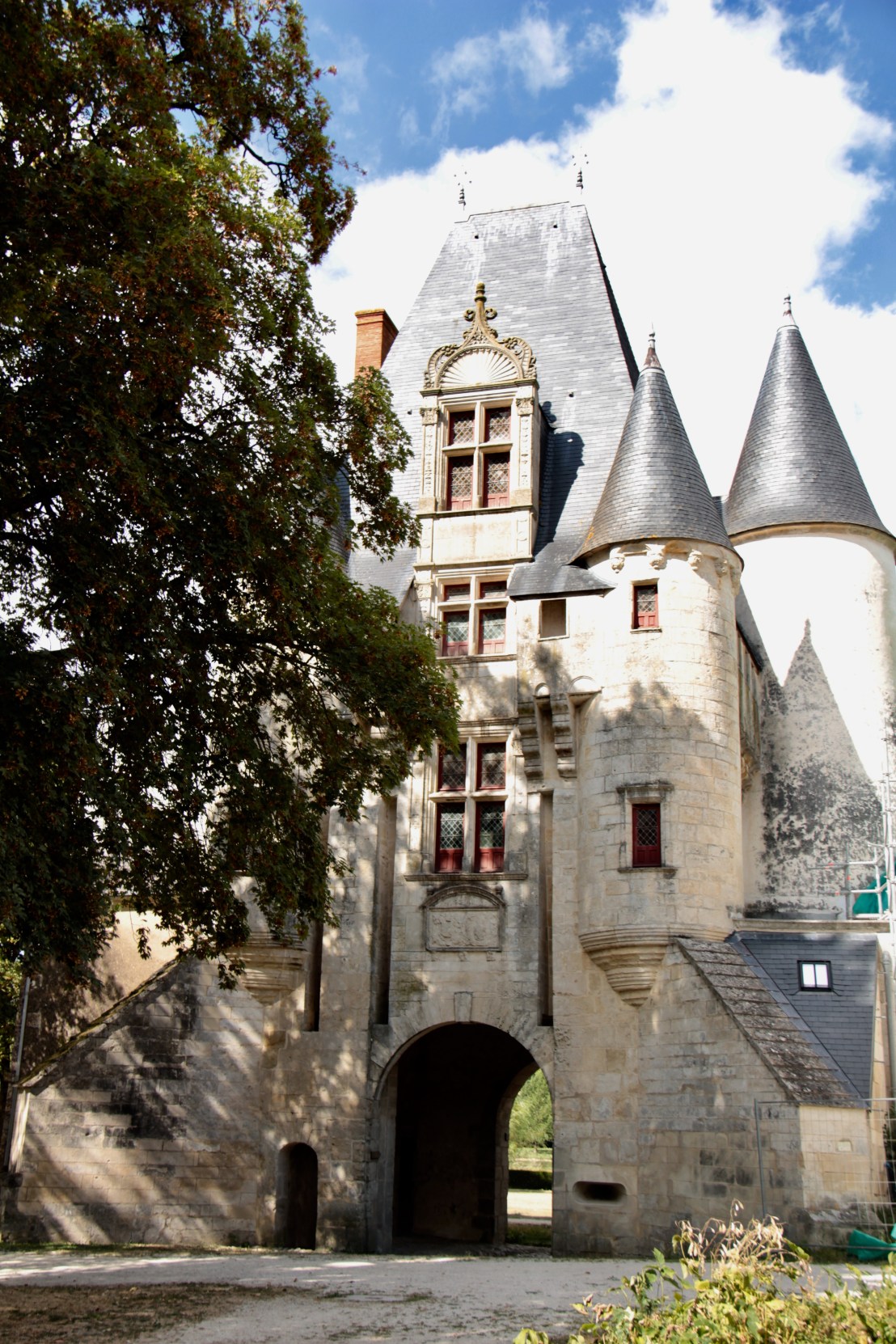 B0461C7C-63AF-442F-BD8D-7E23440F7AC2