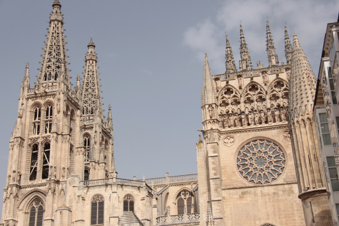 B27B1F6A-9D83-48C9-B889-5A96D01B740E