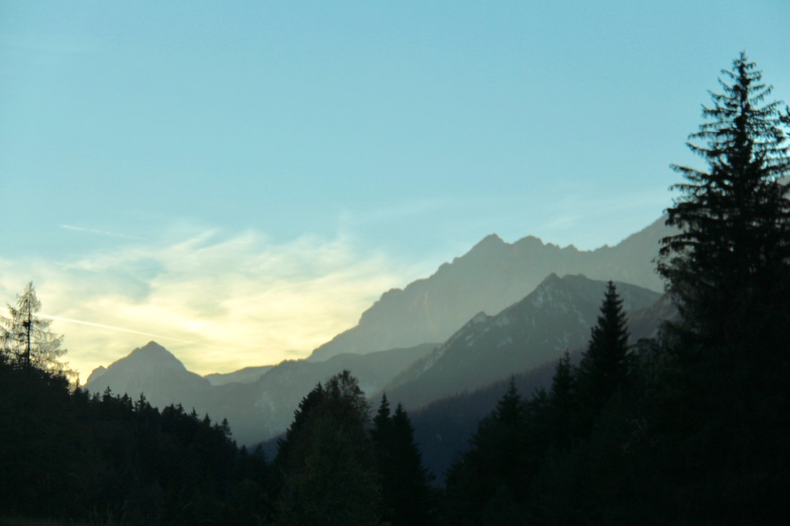 61FB0497-9645-4FE0-B09C-BD5096DA7A8B