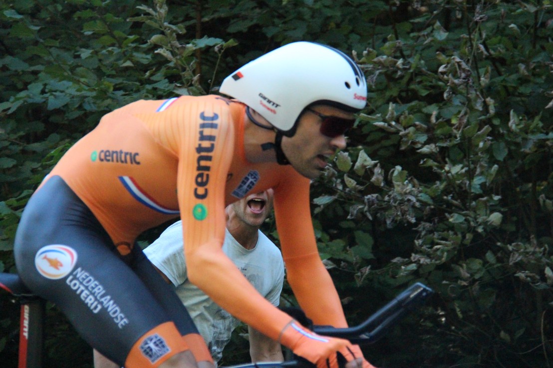 72DE2F3F-9FF9-4E81-B208-126C32C32CA5