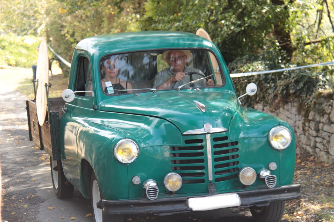 A2DAE356-6E3A-4E2A-9DEC-096586F85901