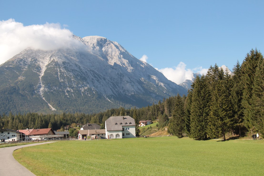 A4A3337F-2271-4C6E-B73C-D0B0605F0D46