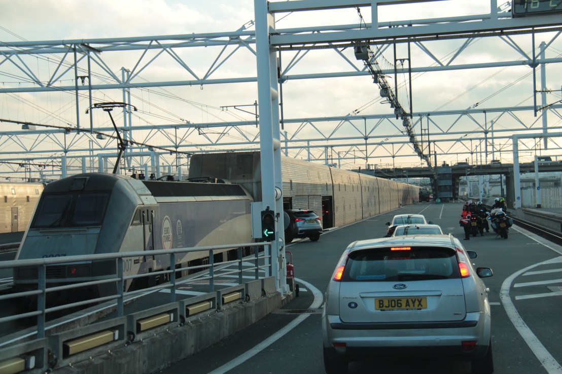 6629CF5D-C2E2-481A-BB3E-BA5530CBD781