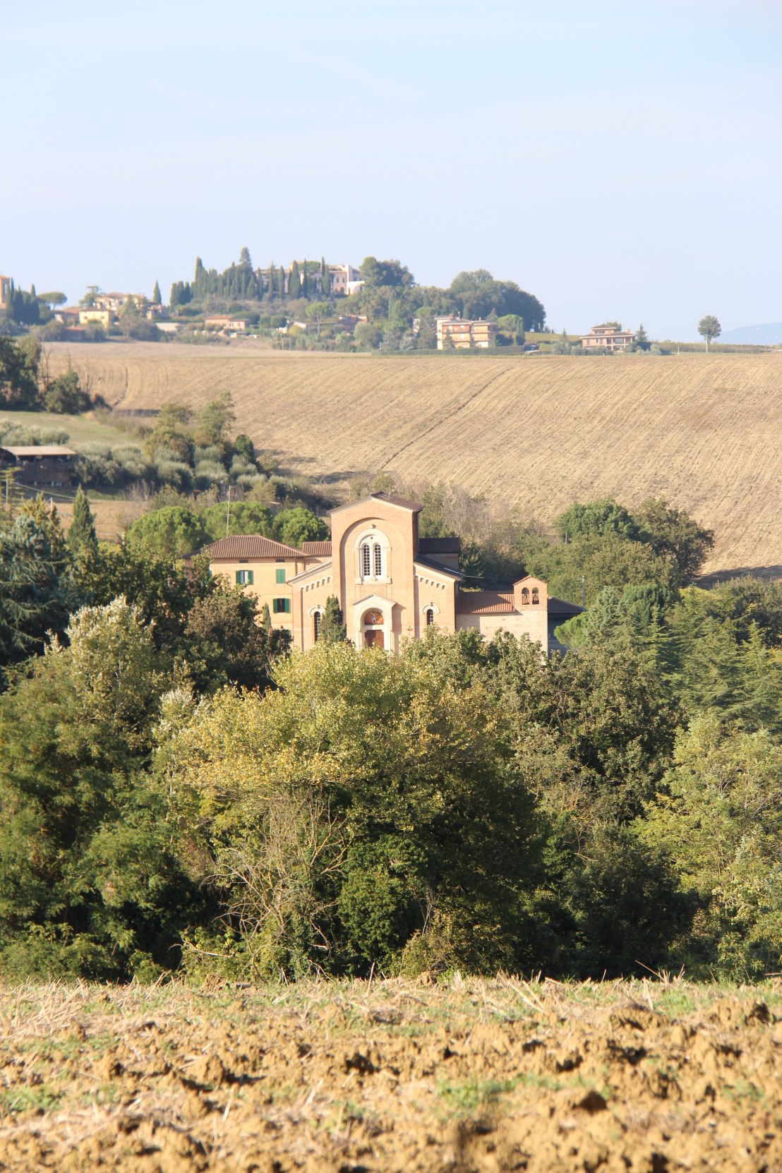 E0918FE7-77F4-4348-A2DD-A69C0D3F0EAA