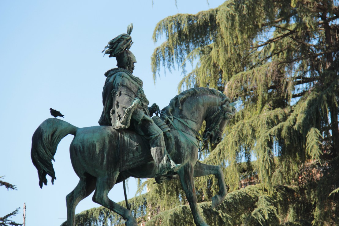 F6B02DED-8701-4607-8C00-4550FE3A3E2C