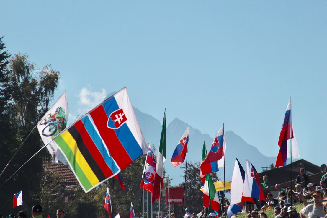 FB3AA2BF-512A-46E2-B762-D4277C84FCA8