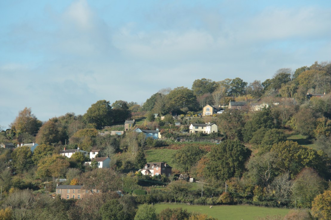 67E60CB9-F35F-47B5-B781-FF8199616801