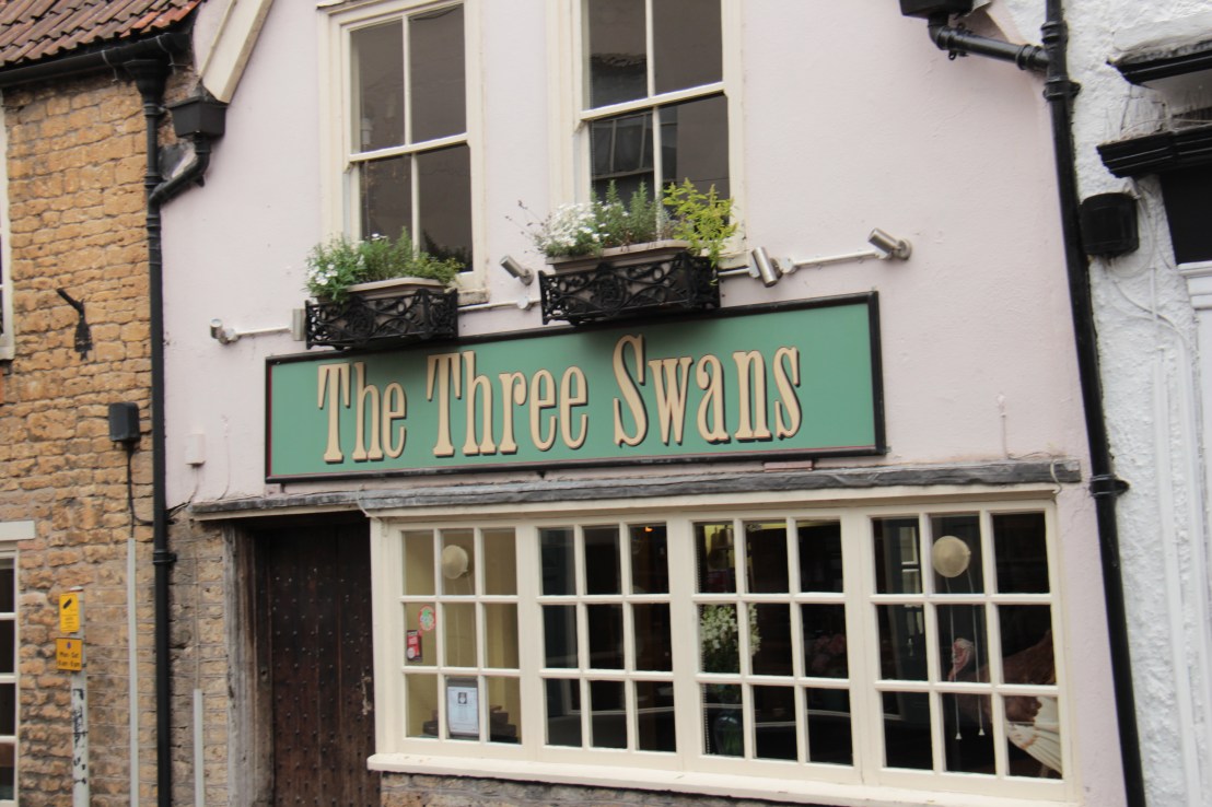 C5B6A361-46FF-435E-9B63-0AC5E20CCCD7