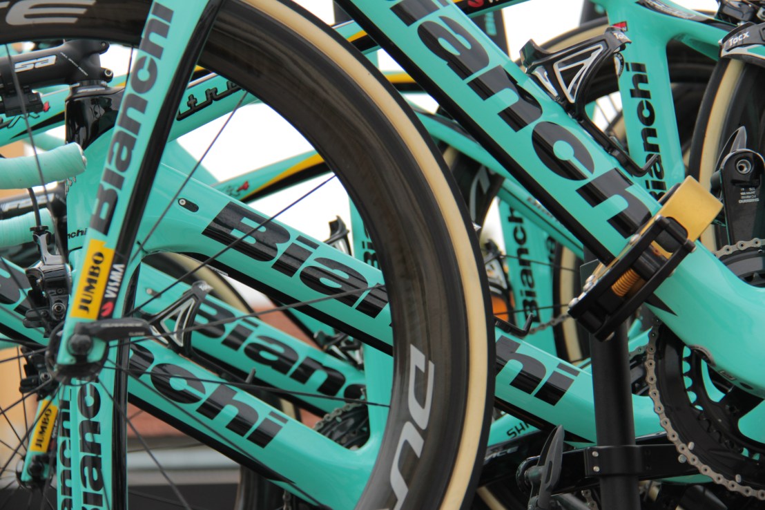 20095B67-2E12-4A0B-ACA1-E58C6EDBEB50