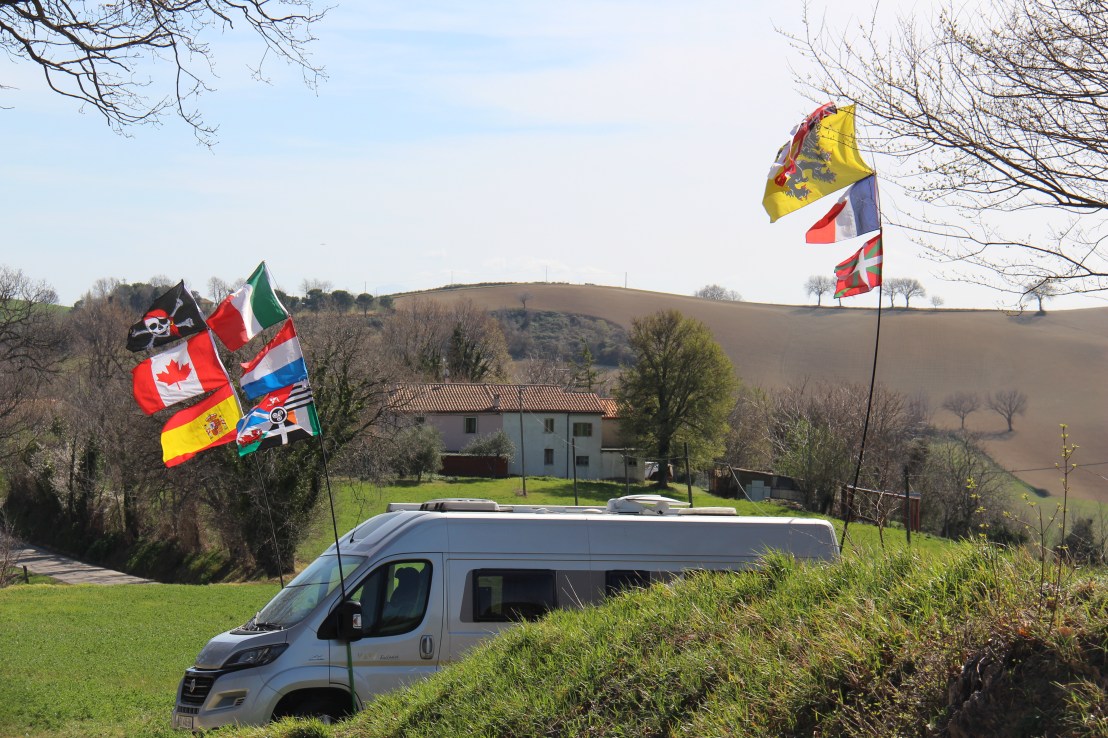 29194757-9F8F-4618-BE9B-A169BC55B5ED