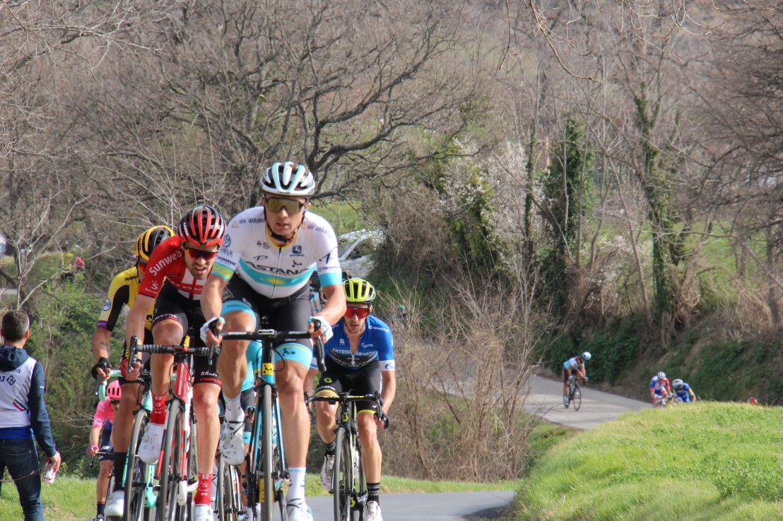 379E6410-9935-4950-8A12-23DB85A489D3