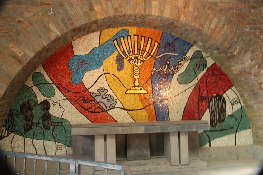 45D0DC39-9F24-4F41-B747-C8AD7A908024