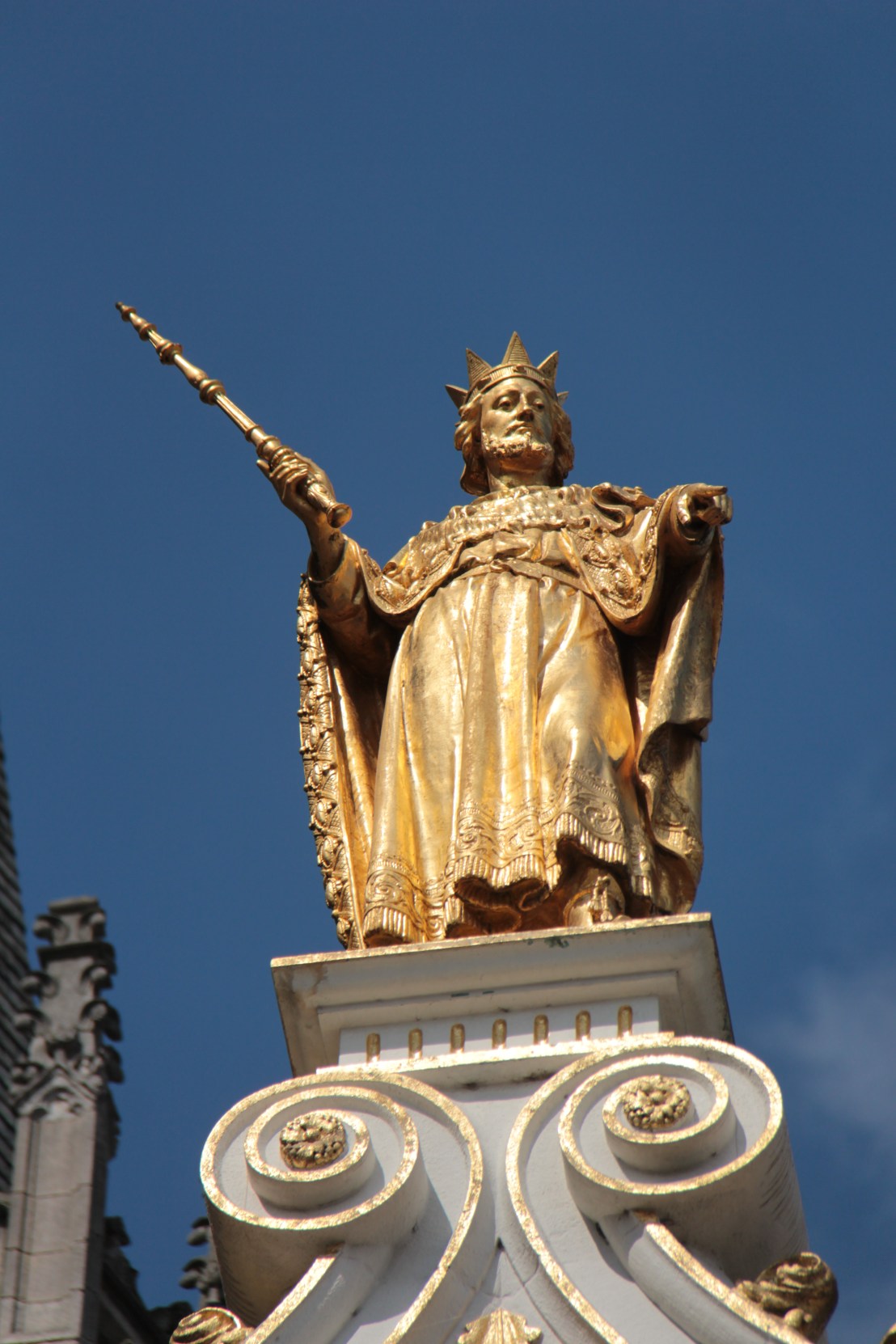 569DBDF0-B10A-4D56-88F5-A974AE359131