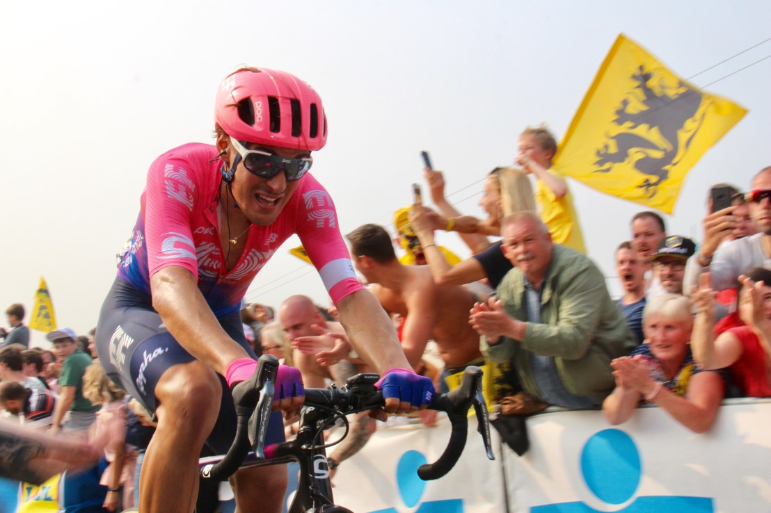 740CC7FC-6F5F-4FB9-AA81-354F24CA42E5