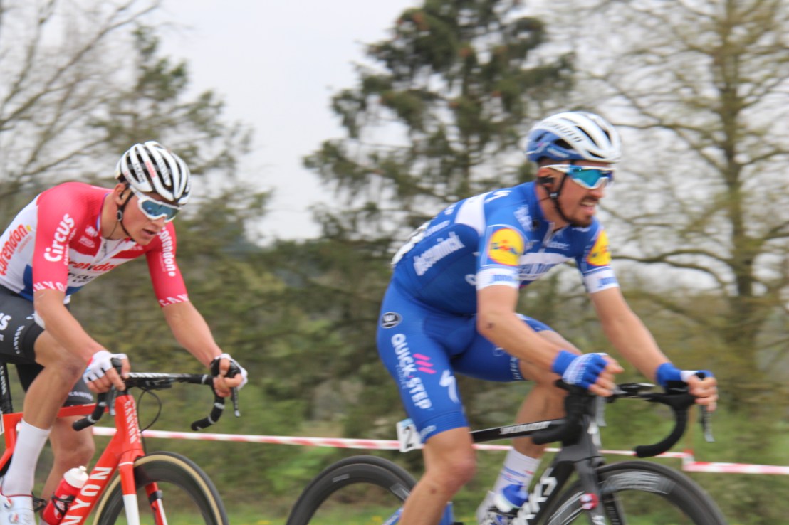 C4377C4D-397C-416C-980F-545F8404713D