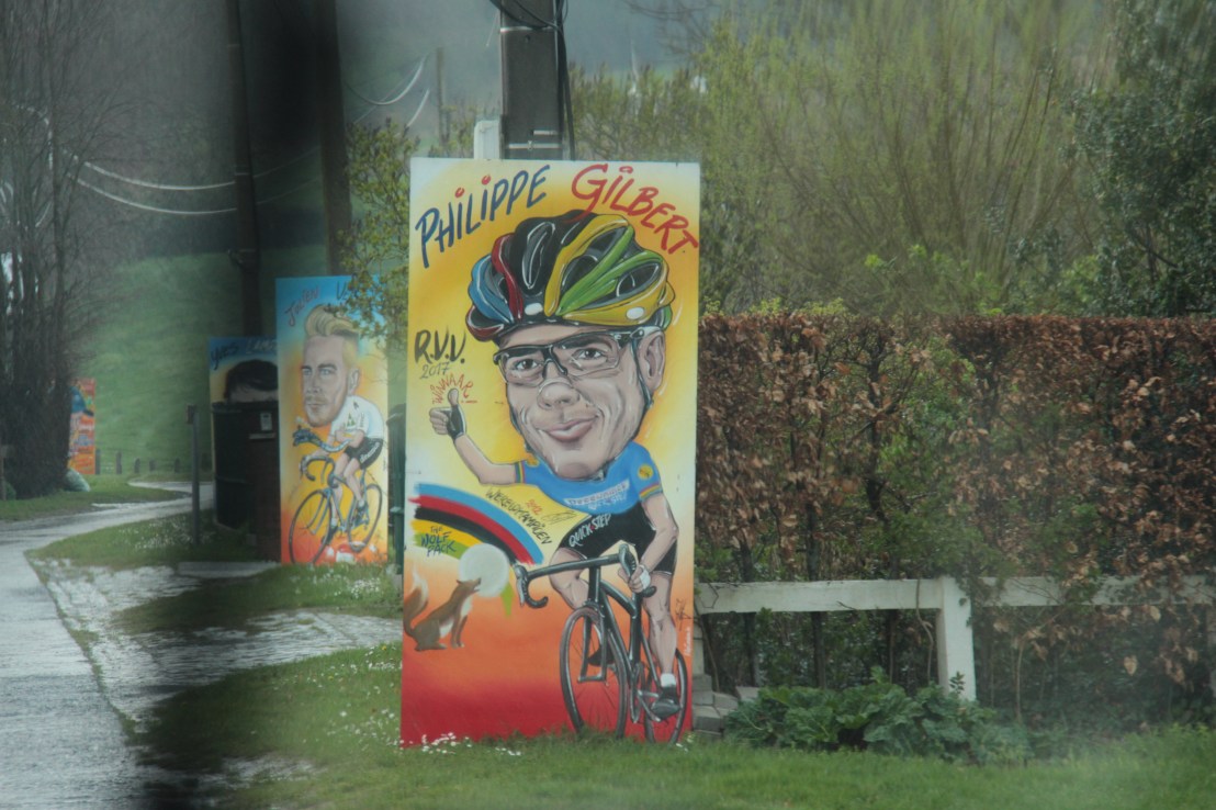 EF2BBEA7-605D-4F7B-A858-144660A1CFA3