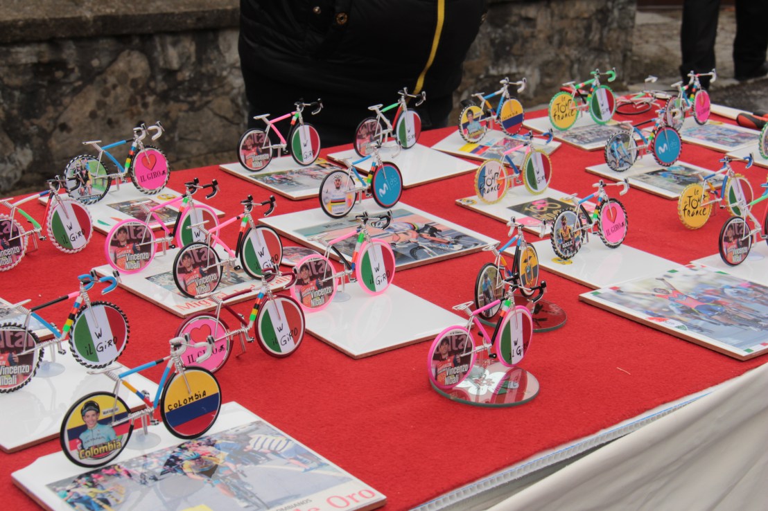 9B0489F4-FCD3-4AB3-A224-D3B9699826BA