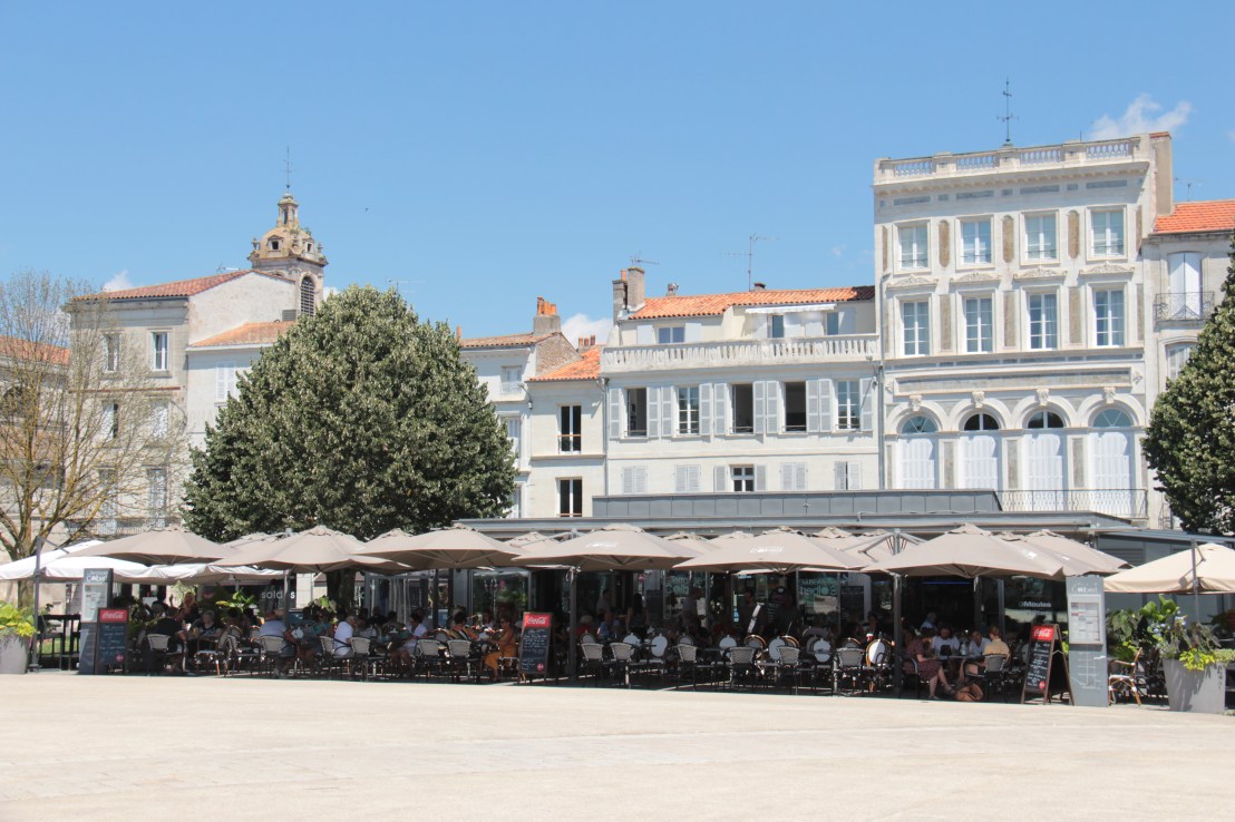 56B74359-E6AF-430A-93B4-33C1FAB76830