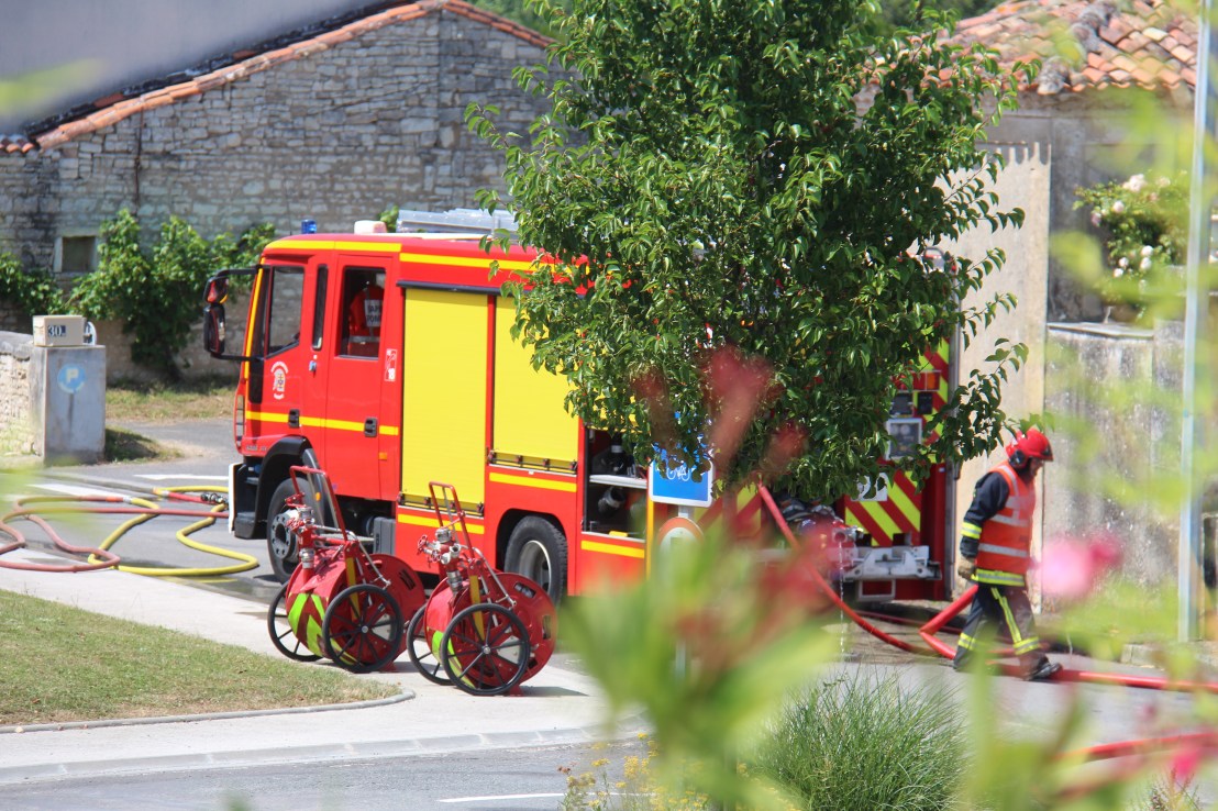 AC48F1A4-3C77-41D6-B959-F6C6B53B61D3