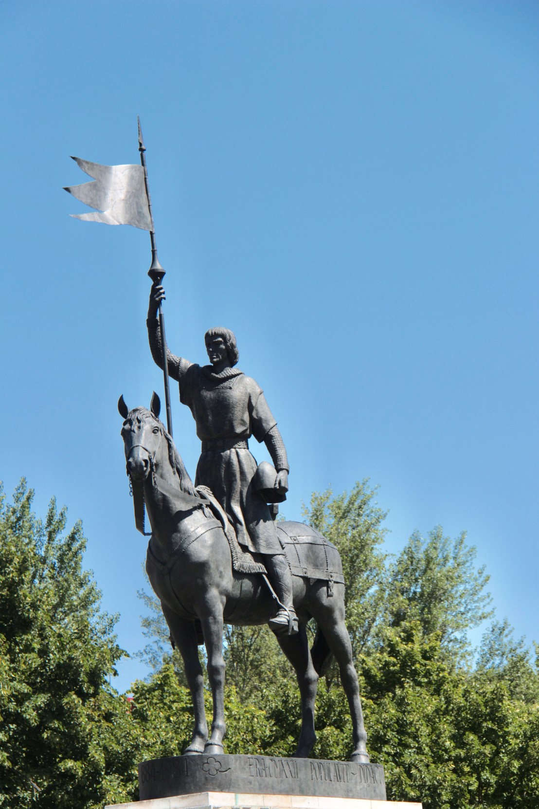 3758F6E2-693F-448D-A13E-6A1CD0AFE330