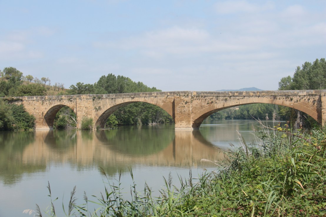 4C317E9E-8C1E-426E-BF6A-A8A44D3E75C6