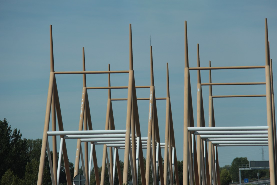 7F2F57F7-17FC-4FBE-869A-5B866257EF89