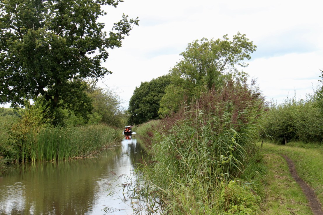 A6E801DE-32DC-408C-8CEC-853AC9EC6A26