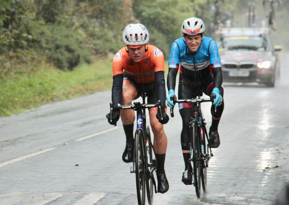 A2D2D467-FF3F-4E87-A1EC-277EFB501E06