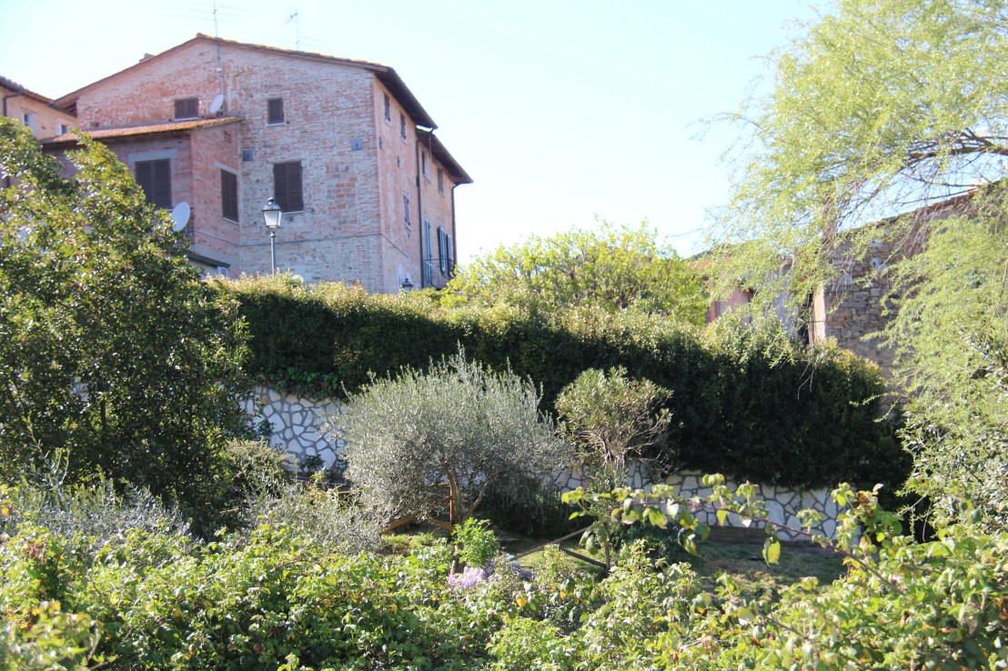 DF65E450-D94B-4CDF-90ED-87CCA373969D