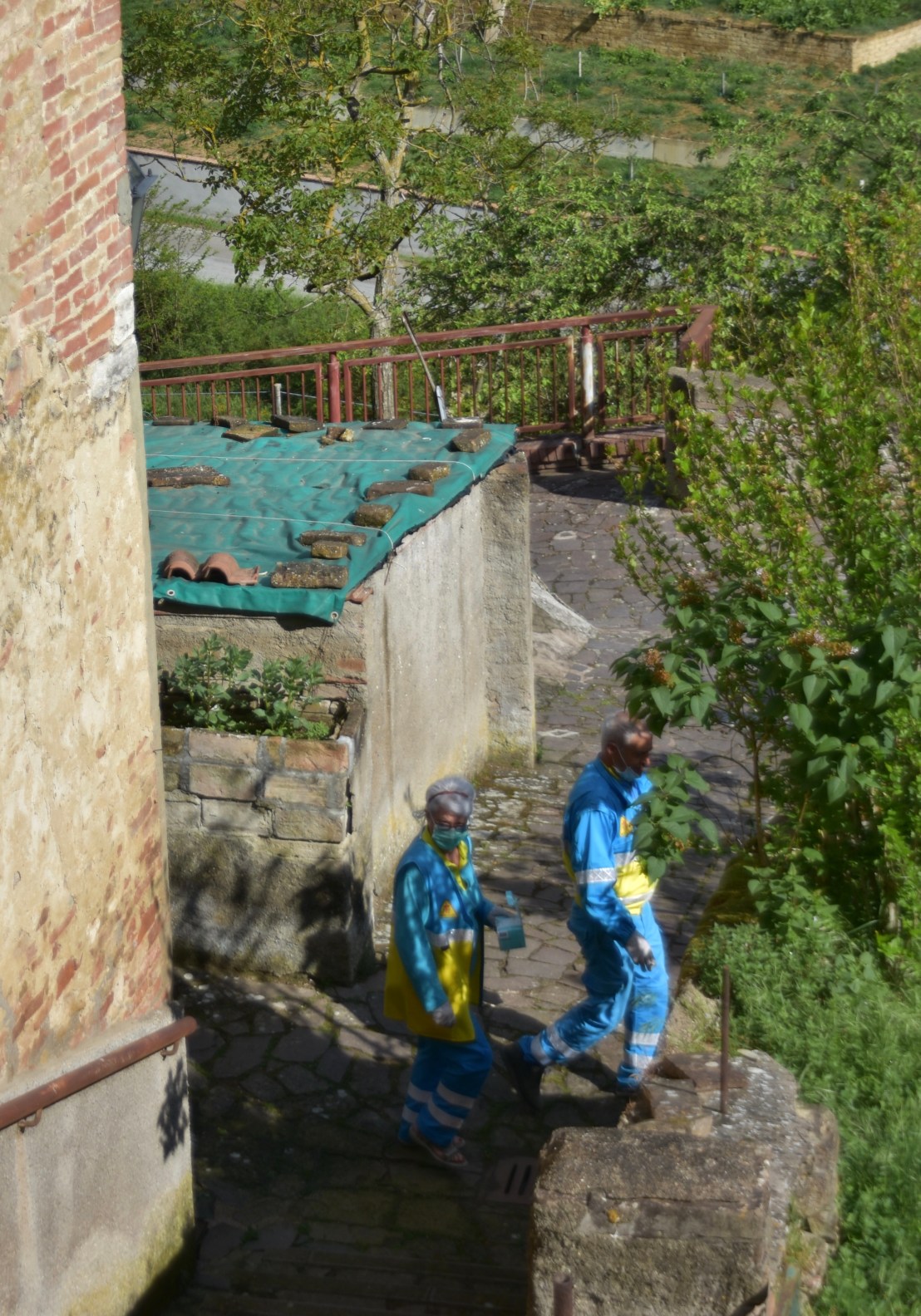 E75A46A0-E09C-4BB2-AF0A-D19AC691784D