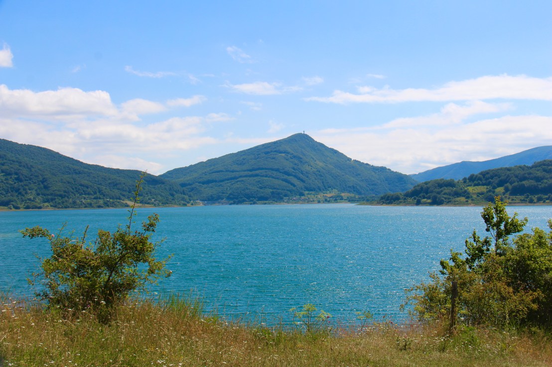 160AF54A-9AF8-4C9C-8E09-8D6C96FBE26F