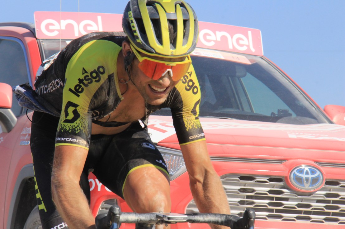 03761EED-8004-46C4-9596-63DC97817609