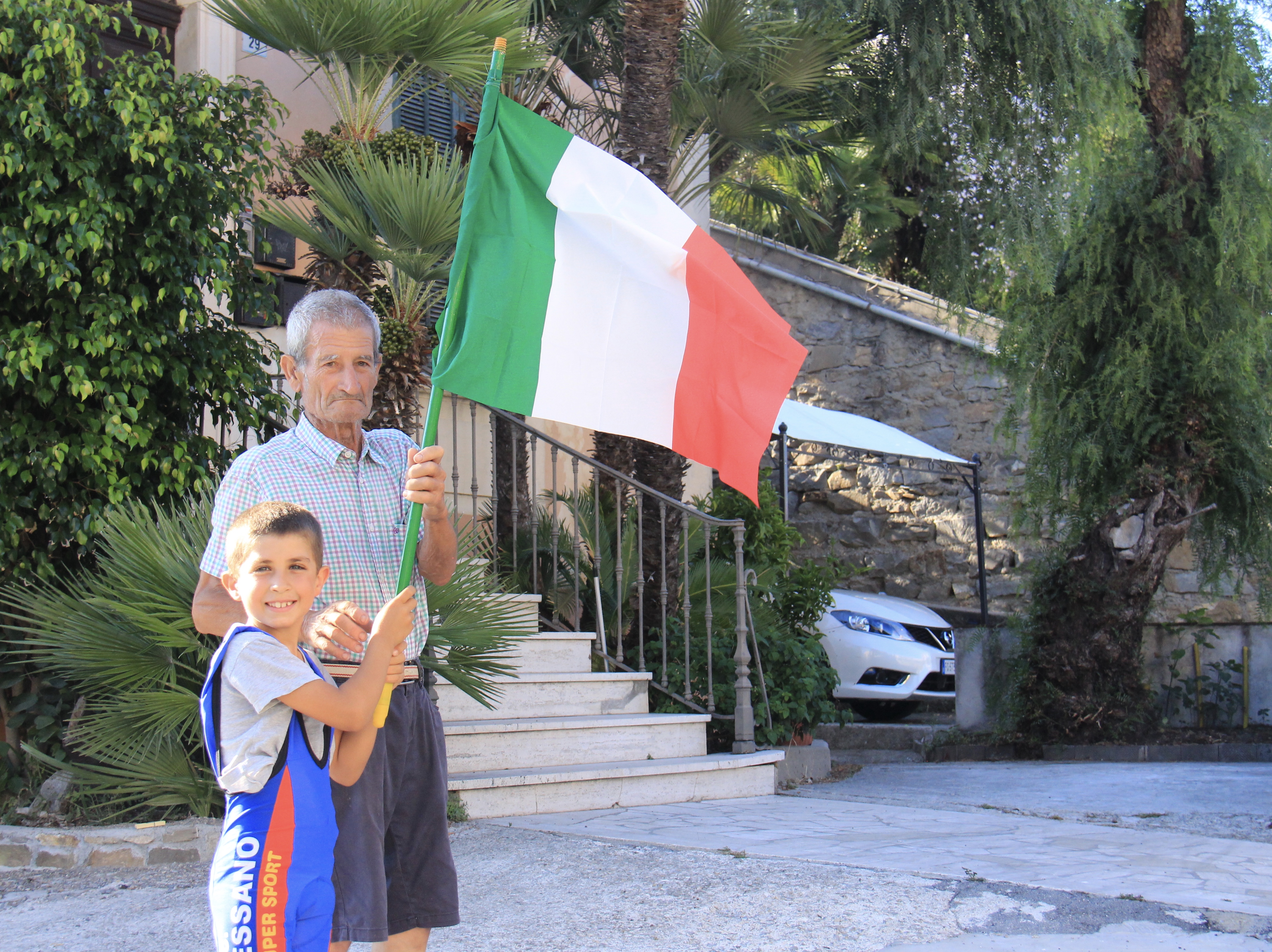 4017018E-9896-445D-B724-16162FDE616D