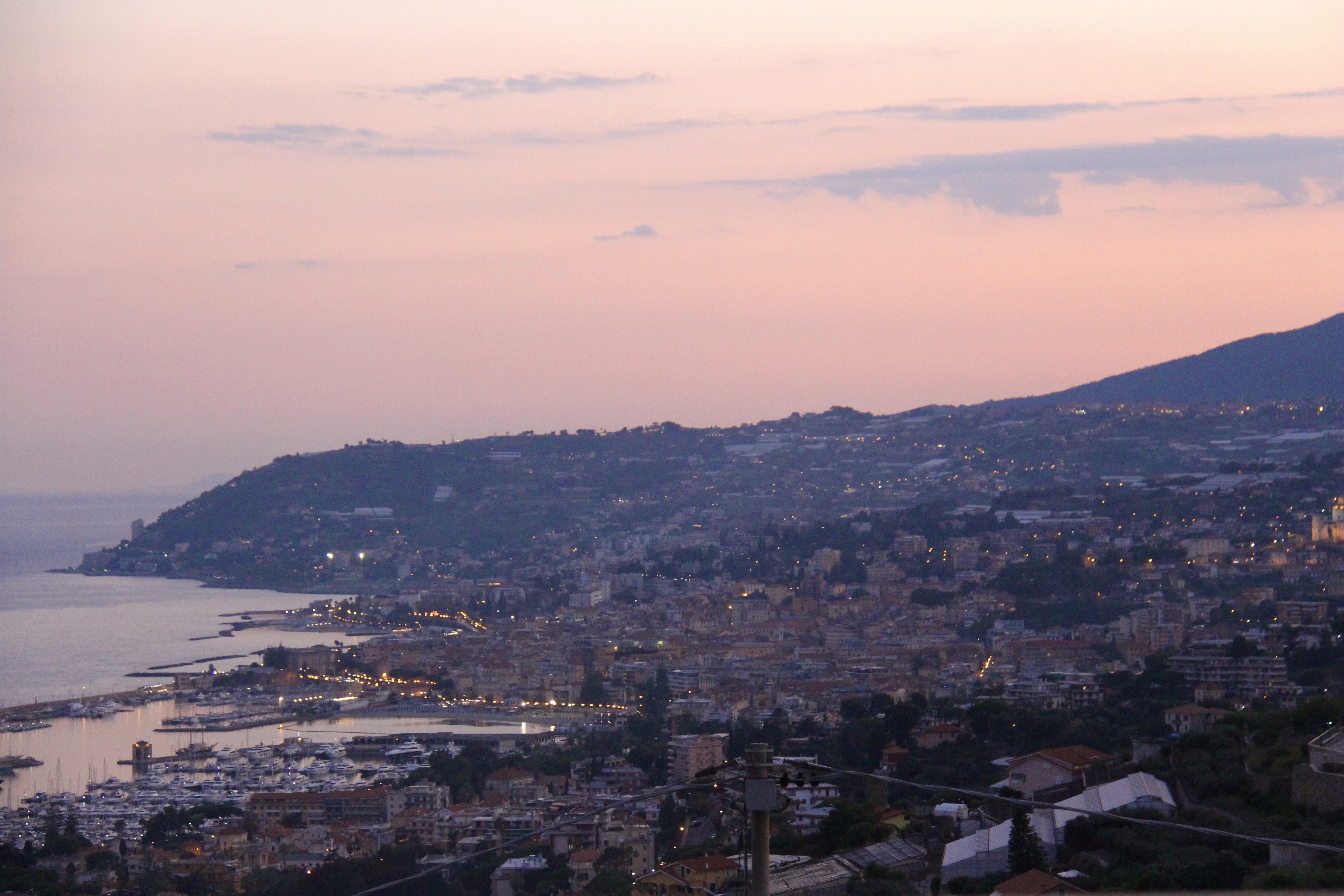 5EF89C63-AE94-4956-AC13-82A1F991B693