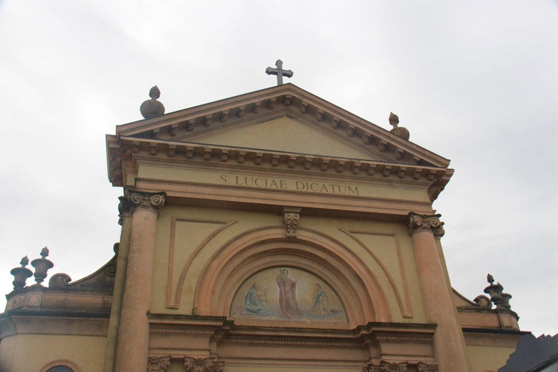 BC3A7056-57C9-435A-A2AF-E92F7F2E3B22